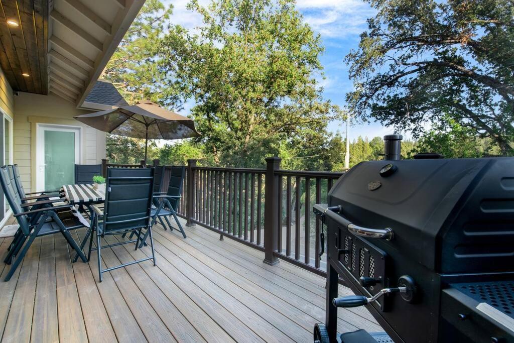 New Luxury Lake House In Pine Mountain Lake Close To Yosemite! Perfect For All Seasons! Great For Retreats, Getaways, Celebrations, And More! Groveland Eksteriør bilde