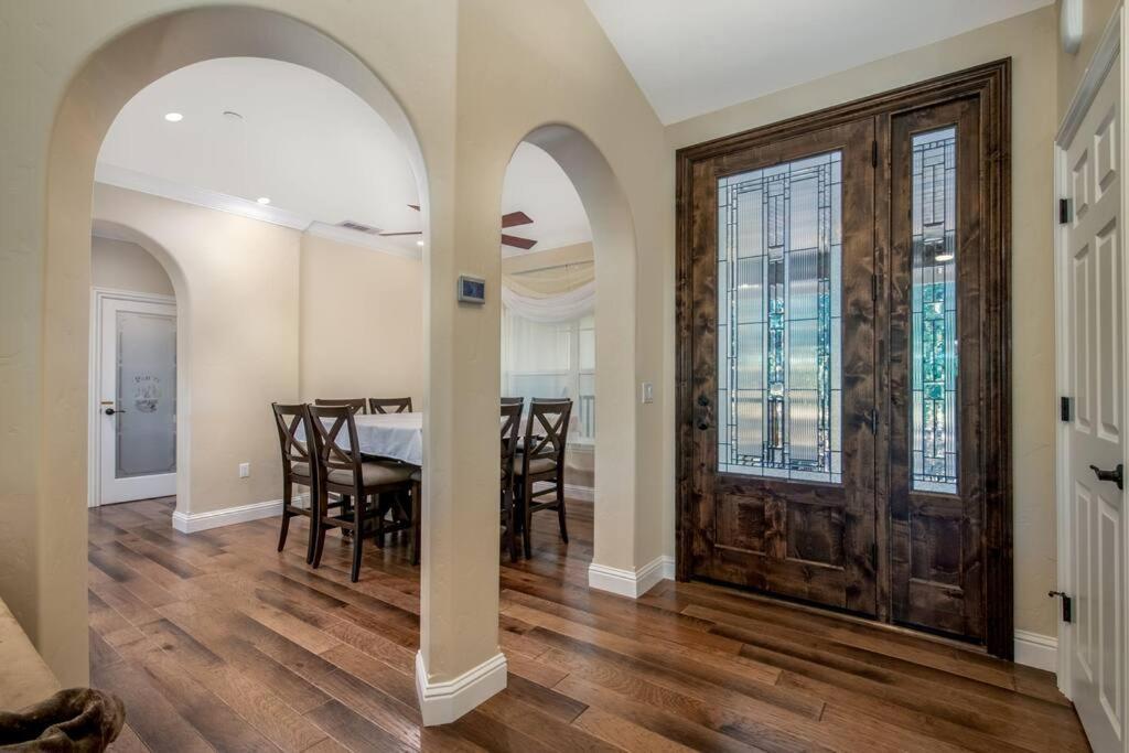 New Luxury Lake House In Pine Mountain Lake Close To Yosemite! Perfect For All Seasons! Great For Retreats, Getaways, Celebrations, And More! Groveland Eksteriør bilde