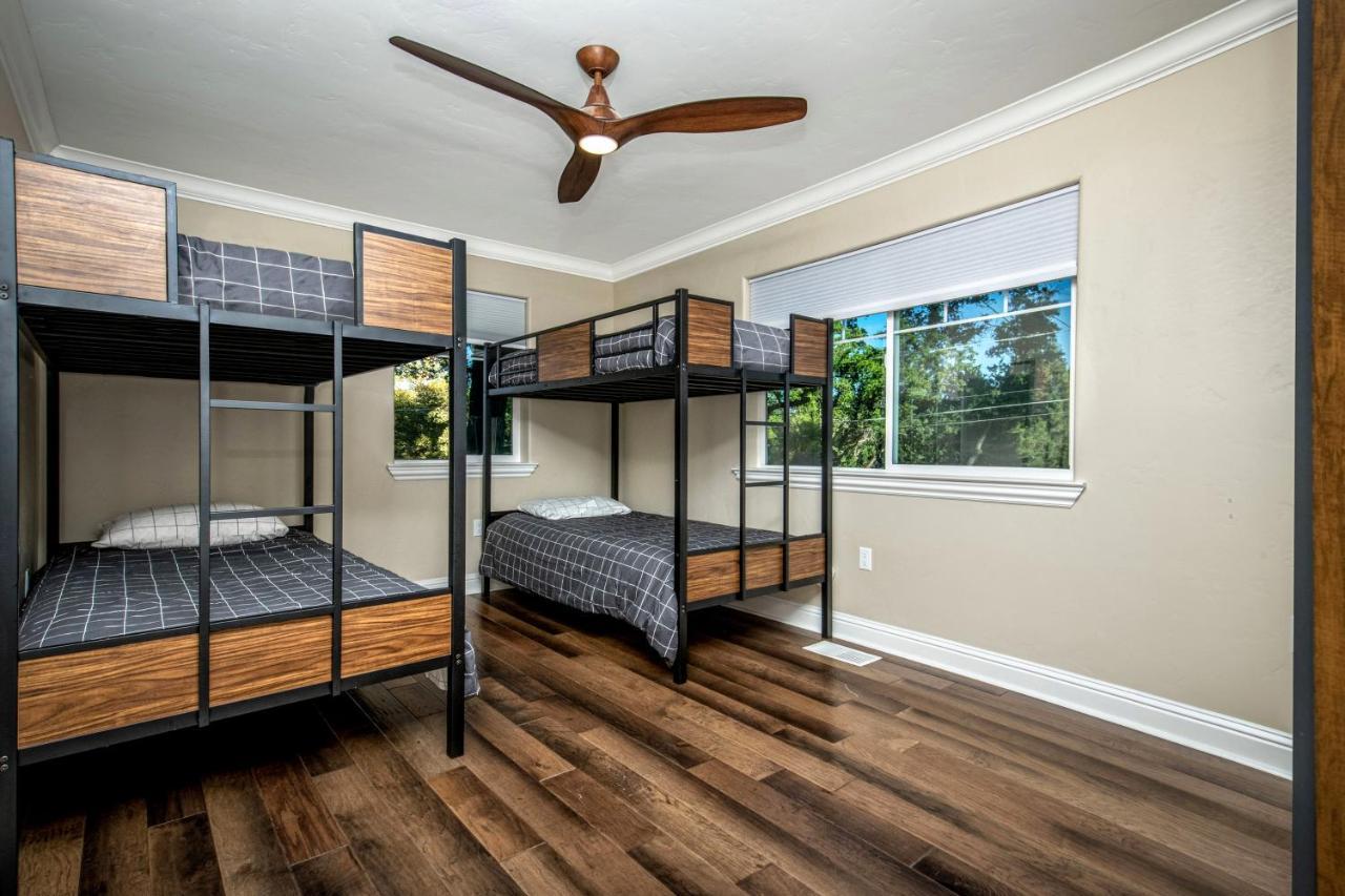 New Luxury Lake House In Pine Mountain Lake Close To Yosemite! Perfect For All Seasons! Great For Retreats, Getaways, Celebrations, And More! Groveland Eksteriør bilde
